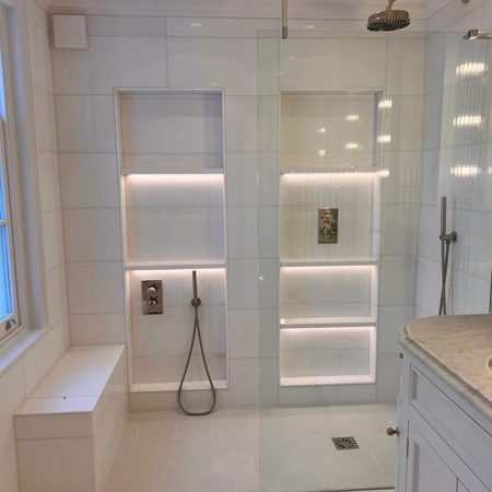 thassos marble tiles bathroom ivyspace 1