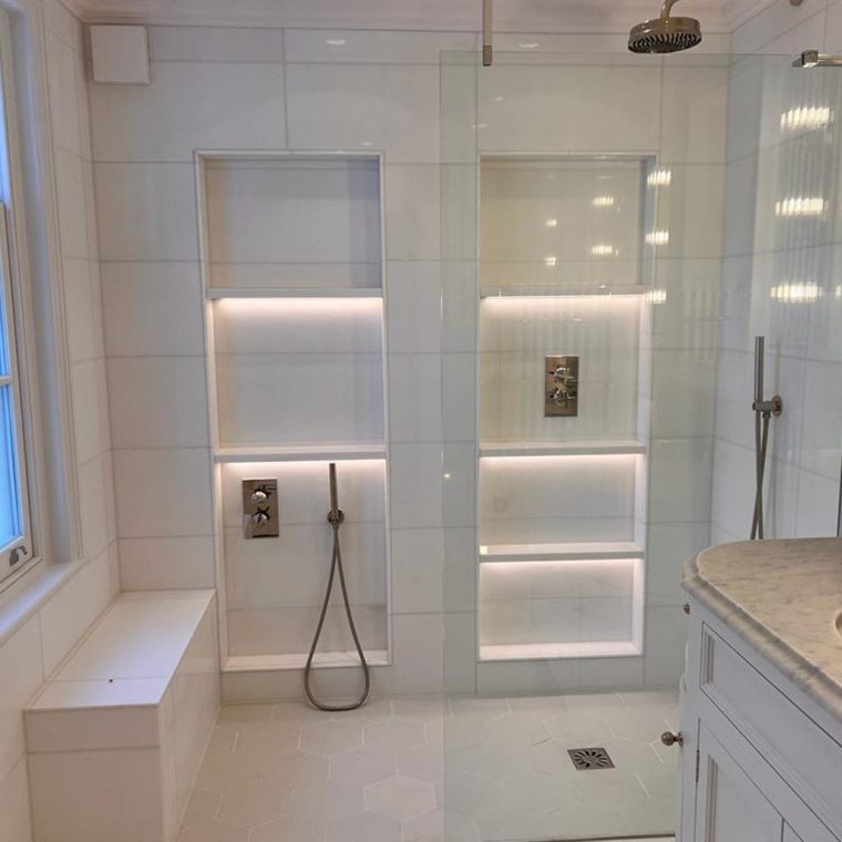 thassos marble tiles bathroom ivyspace 1