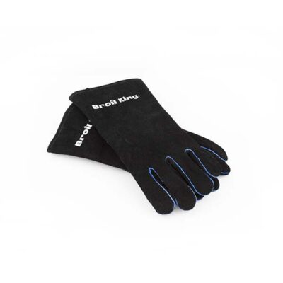 Βαριά δερμάτινα γάντια ψησίματος με μαλακή επένδυση. Μαύρα γάντια με μπλέ αποχρώσεις με μεταξωτή απεικόνιση της ονομασίας της Broil King. Τα συγκεκριμένα deluxe γάντια ψησίματος γίνονται περισσότερο άνετα όσο περισσότερο φοριούνται. Πολύ ανθεκτικό στη θερμότητα (εως 100°C).