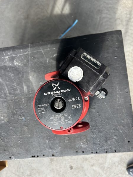 GRUNDFOS UPS 32-120F 1